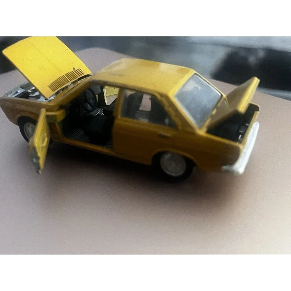 Vintage Schuco Audi 80 1:43 Die Cast Car Made Germany Hood Trunk Doors Open